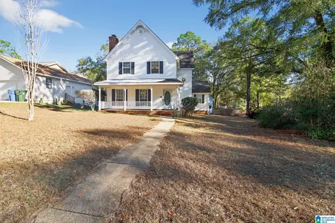Exterior - 100 Timberline Cir E, Dothan, AL 36303 photo 2 of 15