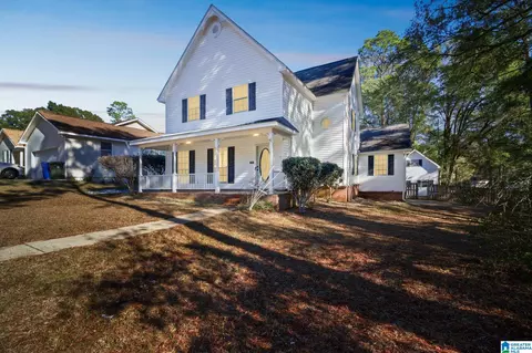 Exterior - 100 Timberline Cir E, Dothan, AL 36303 photo 9 of 15