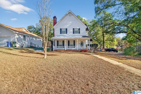 Exterior - 100 Timberline Cir E, Dothan, AL 36303 photo 3 of 15