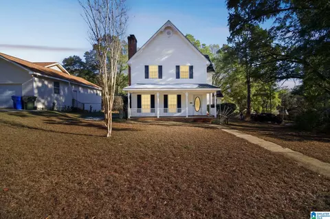 Exterior - 100 Timberline Cir E, Dothan, AL 36303 photo 4 of 15