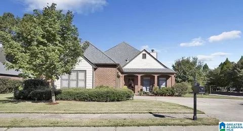 6132 Bent Brook Dr, Bessemer, AL 35022