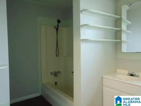 Bath - 24 3rd Ave S, Clanton, AL 35045 photo 2 of 2