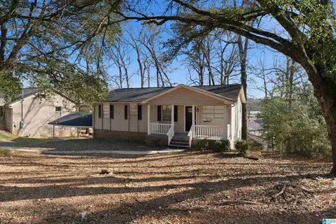 1528 Carol Cir, Midfield, AL 35228