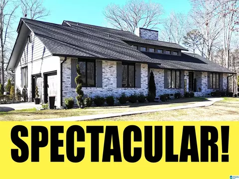 900 Shades Cliff Rd, Jasper, AL 35504