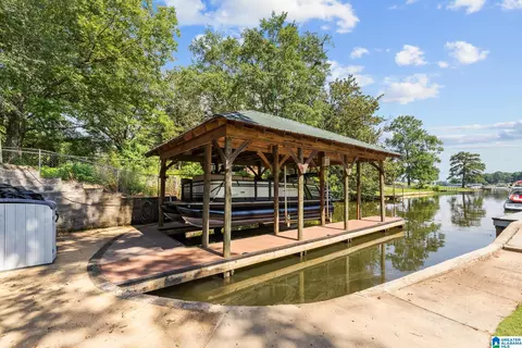 5404 Smith Rd, Pell City, AL 35128