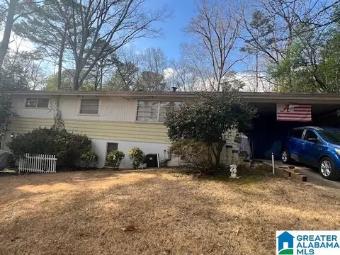 1654 2nd St NW, Center Point, AL 35215