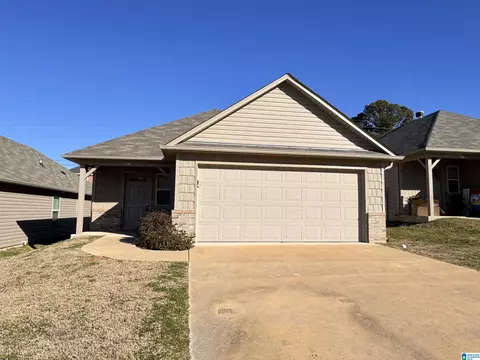 4821 Cove Ln, Mount Olive, AL 35117