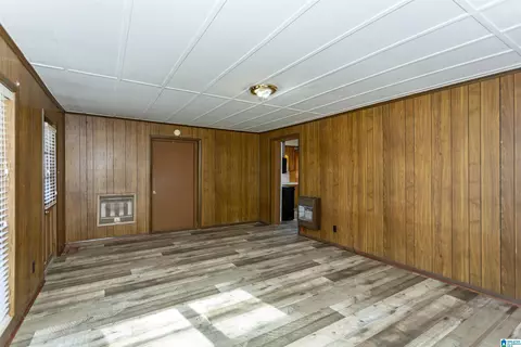 Living - 9333 Central Rd, Warrior, AL 35180 photo 8 of 9
