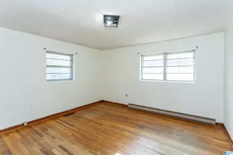 Bedroom - 9333 Central Rd, Warrior, AL 35180 photo 1 of 5