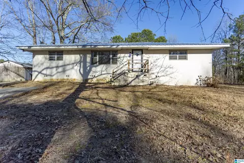 9333 Central Rd, Warrior, AL 35180