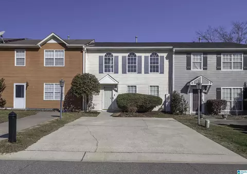 121 Willow Point Ln, Alabaster, AL 35007