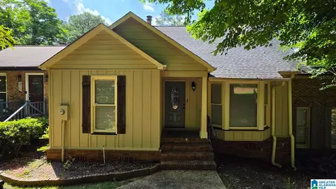 3028 Old Stone Dr, Birmingham, AL 35242