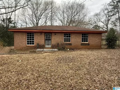 107 Phelan St, Marion, AL 36756