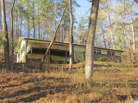 244 Pine Ridge Rd, Bessemer, AL 35023