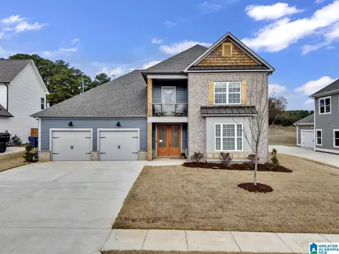 455 Avondale Ln, Pell City, AL 35128