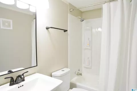 Bath - 174 River Run Rd, Clanton, AL 35046 photo 1 of 1