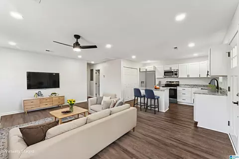 140 Commerce St, Montevallo, AL 35115