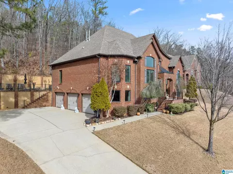 1445 Stoneykirk Rd, Pelham, AL 35124