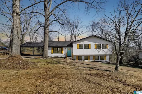 3913 Rock Ridge Rd, Irondale, AL 35210