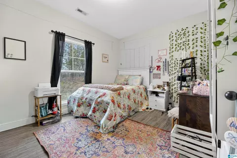 Bedroom - 10940 Mudd St, Ohatchee, AL 36271 photo 4 of 6