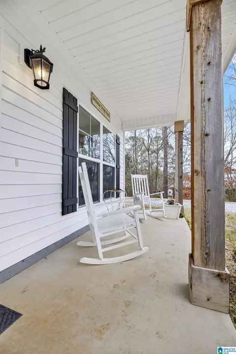 Exterior - 10940 Mudd St, Ohatchee, AL 36271 photo 3 of 5