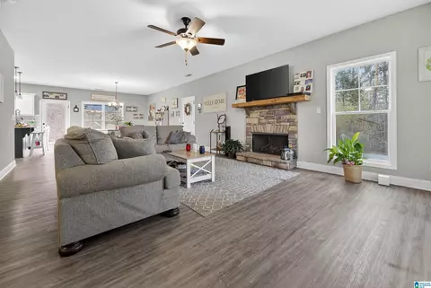 Entry Way - 10940 Mudd St, Ohatchee, AL 36271 photo 1 of 5
