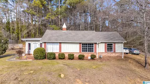 216 Virginia Dr, Hueytown, AL 35023