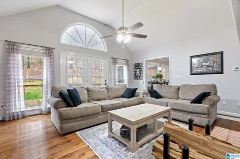 110 Heritage Pl, Springville, AL 35146