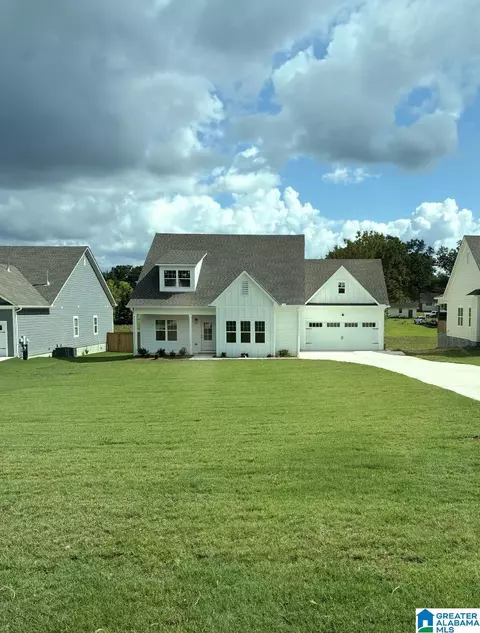 1486 Brooks Dr, Mount Olive, AL 35117
