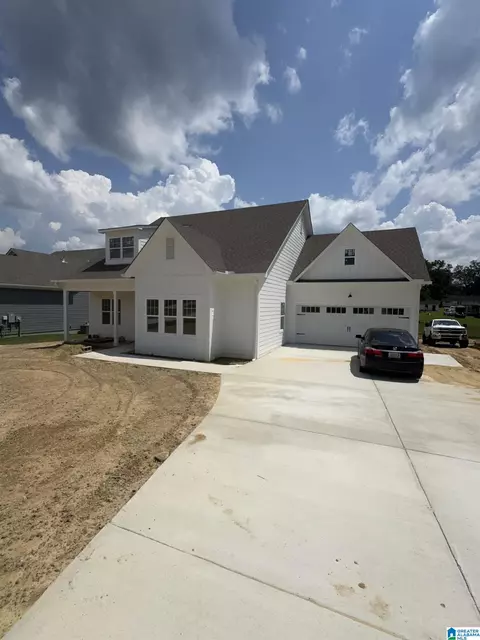 1486 Brooks Dr, Mount Olive, AL 35117