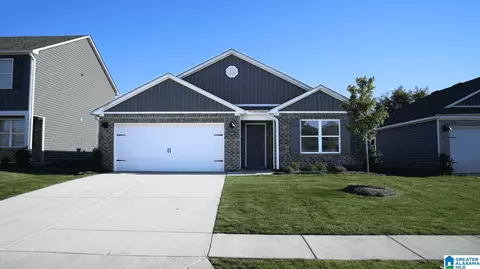 3866 Heritage Crest Dr, Bessemer, AL 35023