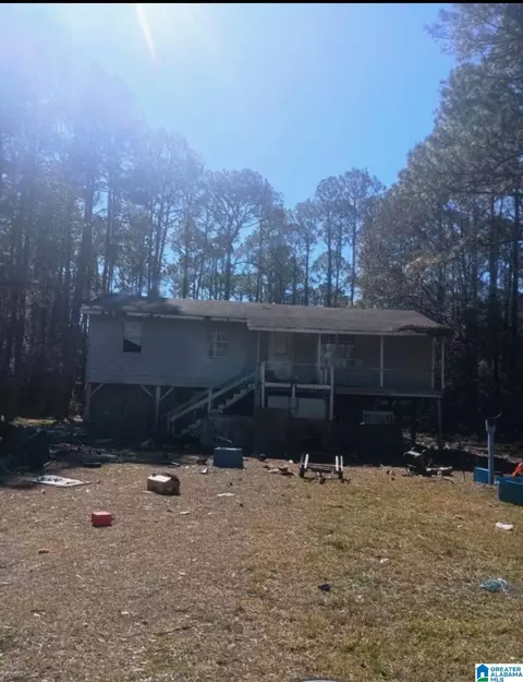 8845 Downey St, Bayou La Batre, AL 36509