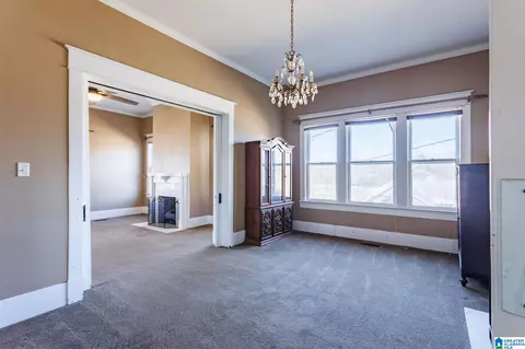228 Magnolia St, Lincoln, AL 35096