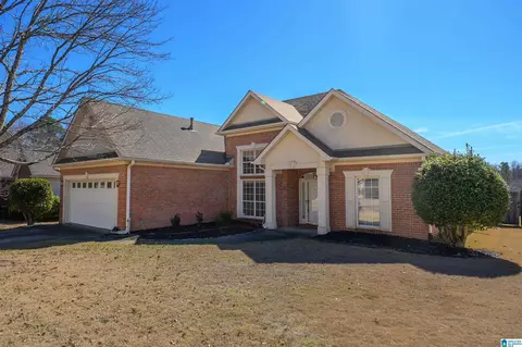 384 Old Cahaba Trl, Helena, AL 35080