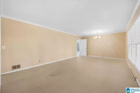 Living - 115 Mountain Dr, Oneonta, AL 35121 photo 7 of 7