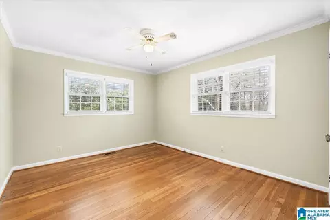 Bedroom - 115 Mountain Dr, Oneonta, AL 35121 photo 2 of 4