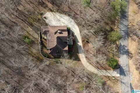 153 Kings Crest Ln, Pelham, AL 35124