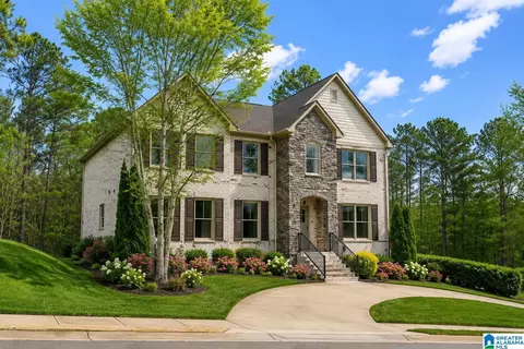 6417 Deerfoot Crossing Dr, Trussville, AL 35173