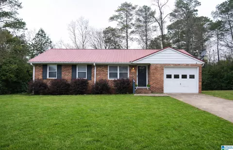 1508 Cloverdale Rd, Anniston, AL 36207