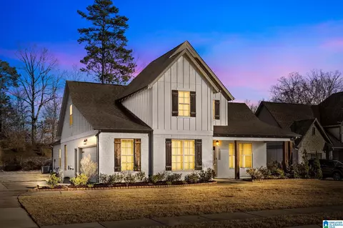 208 Oak Hill Ln, Moody, AL 35004