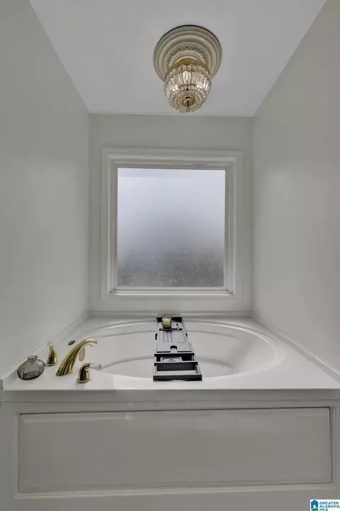 Bath - 314 Panoramic Trl, Warrior, AL 35180 photo 4 of 6