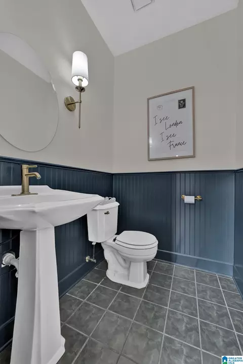 Bath - 314 Panoramic Trl, Warrior, AL 35180 photo 1 of 6