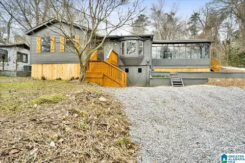 2962 Queenstown Rd, Trussville, AL 35173