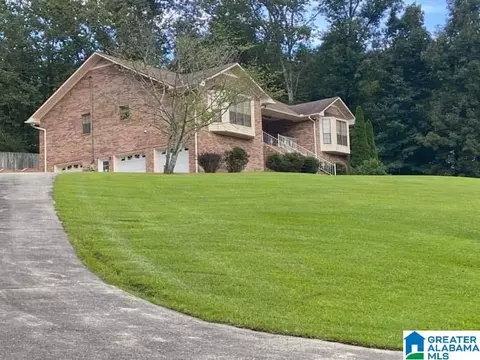 250 Crosshill Ln, Warrior, AL 35180