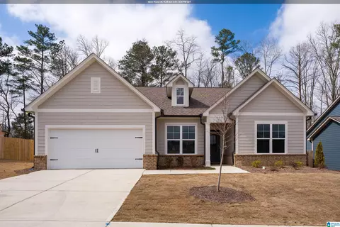 6521 Little Goose Dr, Trussville, AL 35173