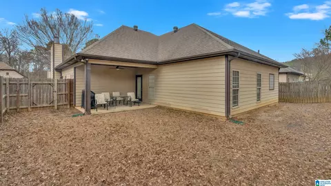Exterior - 1138 Eagle Dr, Maylene, AL 35114 photo 5 of 10