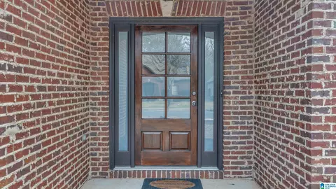 Entry Way - 1138 Eagle Dr, Maylene, AL 35114 photo 1 of 4