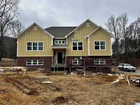 1027 Oak Valley Dr, Leeds, AL 35094