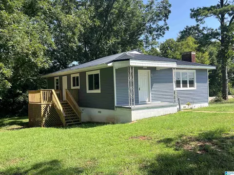 824 S Street E, Talladega, AL 35160
