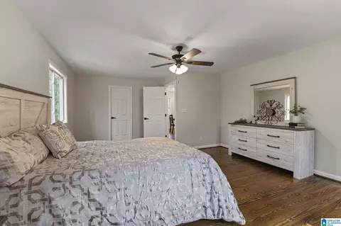 Bedroom - 1695 Samaria Rd, Clanton, AL 35045 photo 3 of 15